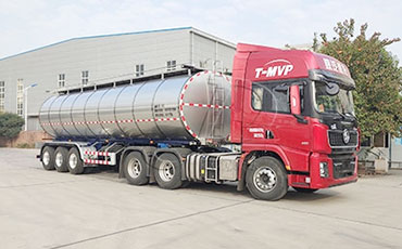 天潤(rùn)新東牌半掛鮮奶運(yùn)輸車產(chǎn)品特點(diǎn)